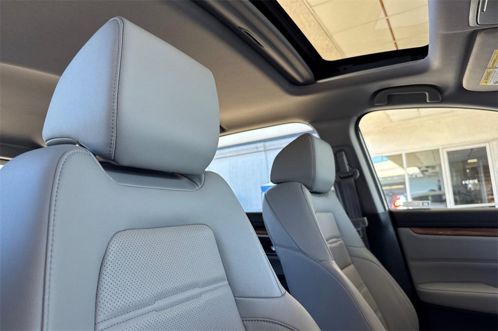 used 2018 Honda CR-V car, priced at $24,554