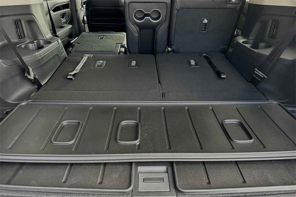new 2025 Honda Pilot car, priced at $45,680