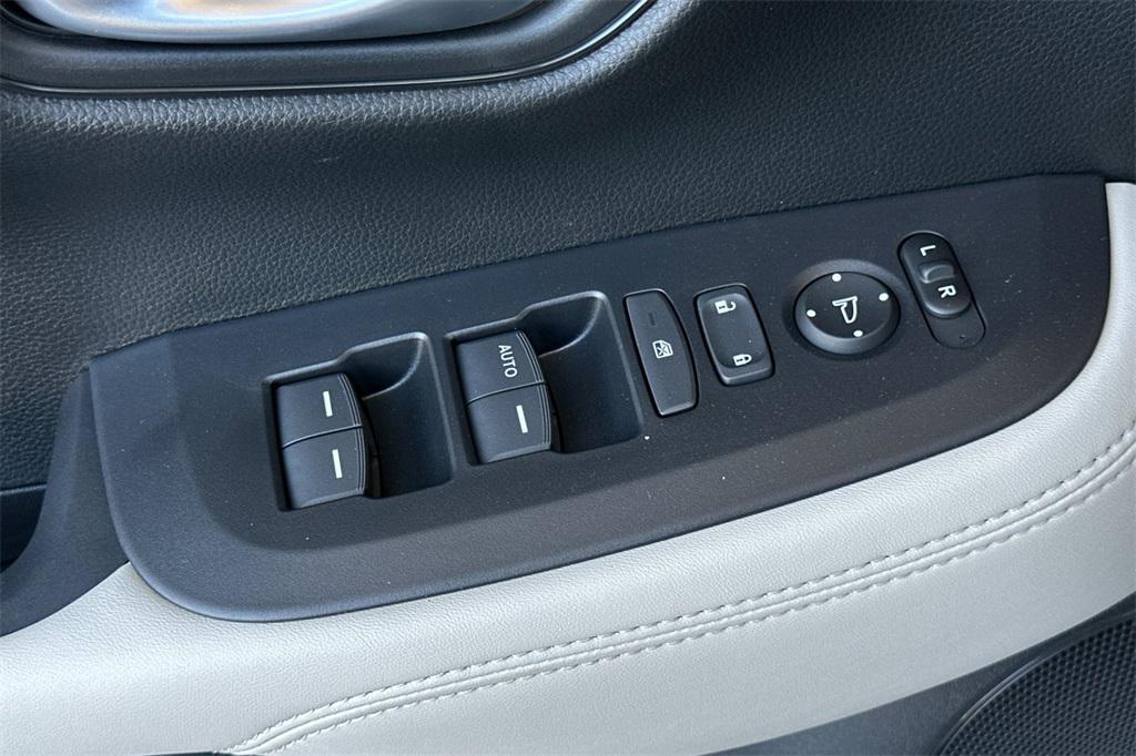 new 2026 Honda HR-V car, priced at $27,650