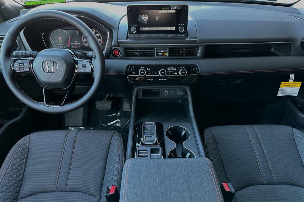 new 2025 Honda Pilot car, priced at $41,695