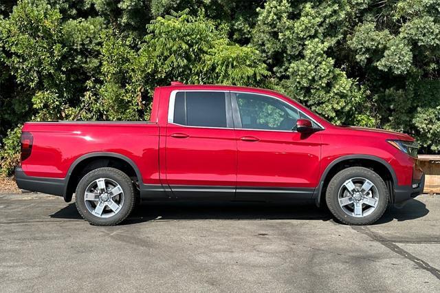 new 2025 Honda Ridgeline car, priced at $45,135