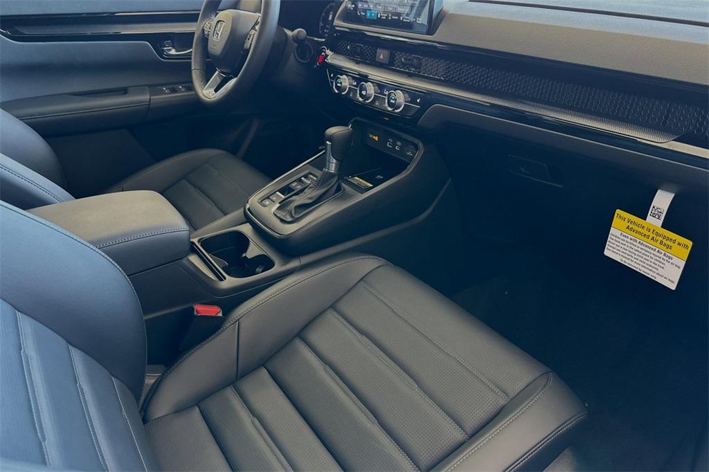 new 2025 Honda CR-V car, priced at $38,305
