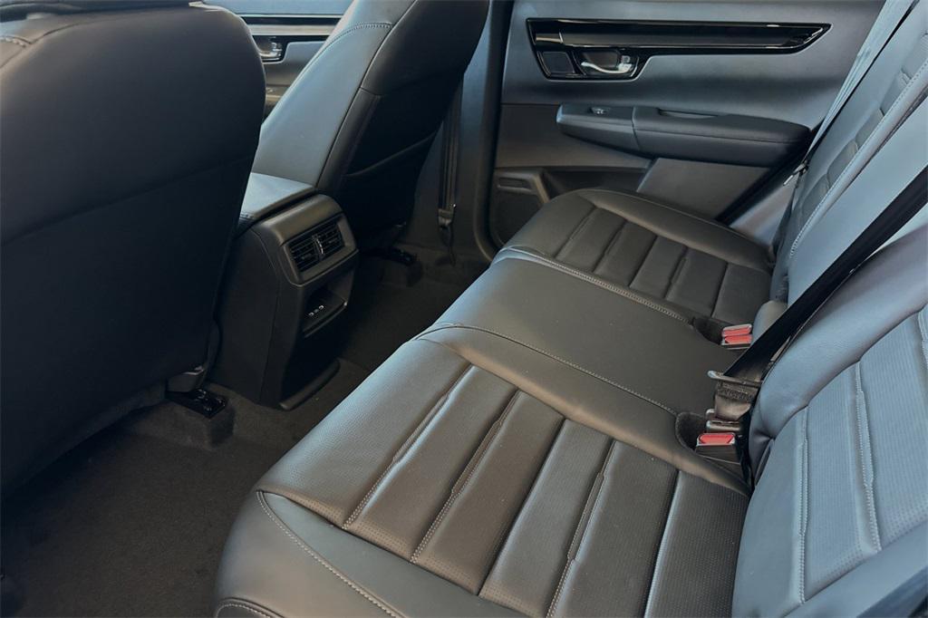 new 2025 Honda CR-V car, priced at $38,305
