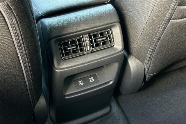 new 2026 Honda CR-V Hybrid car, priced at $40,650