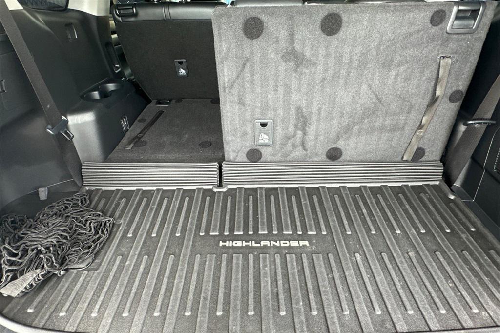 used 2023 Toyota Highlander car, priced at $34,937