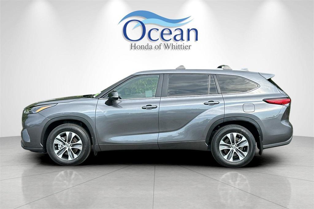 used 2023 Toyota Highlander car, priced at $34,937