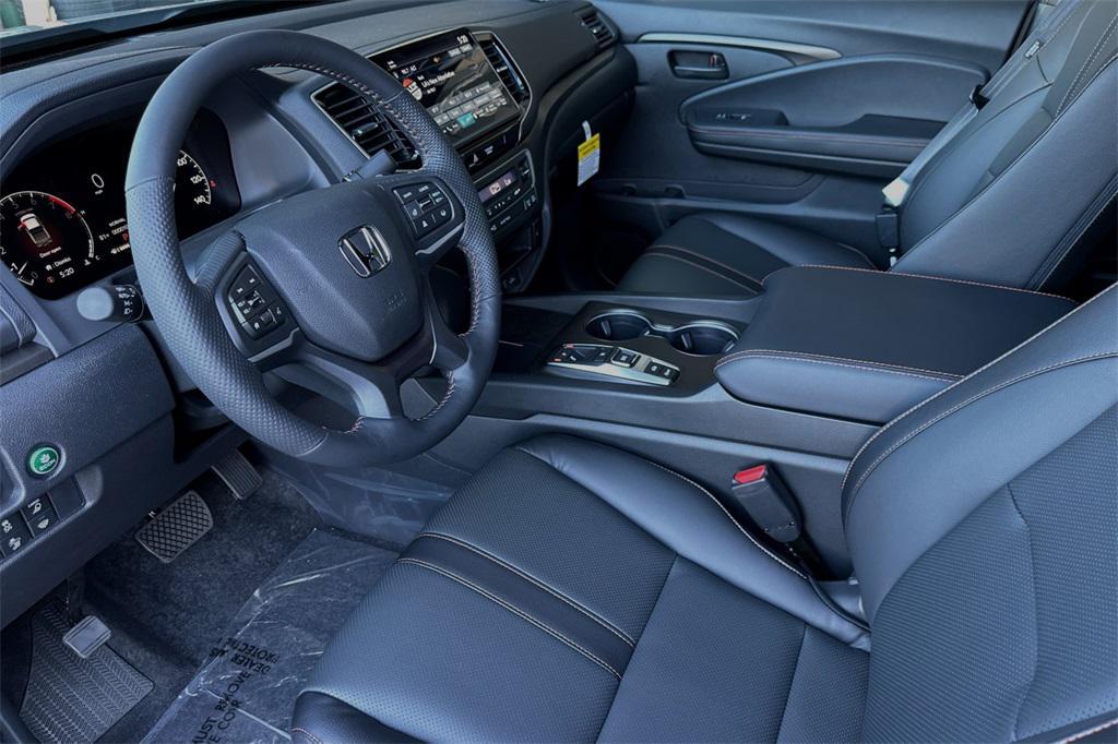 new 2025 Honda Ridgeline car, priced at $46,830