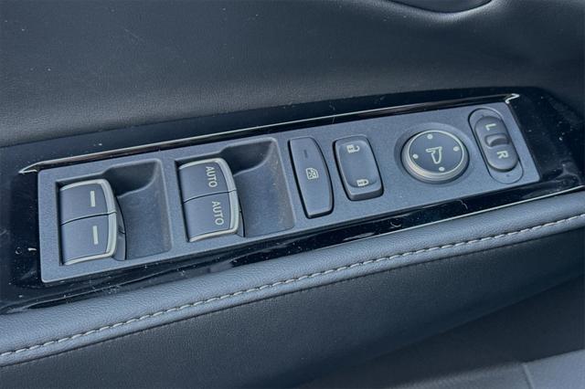 new 2025 Honda Accord Hybrid car, priced at $40,905