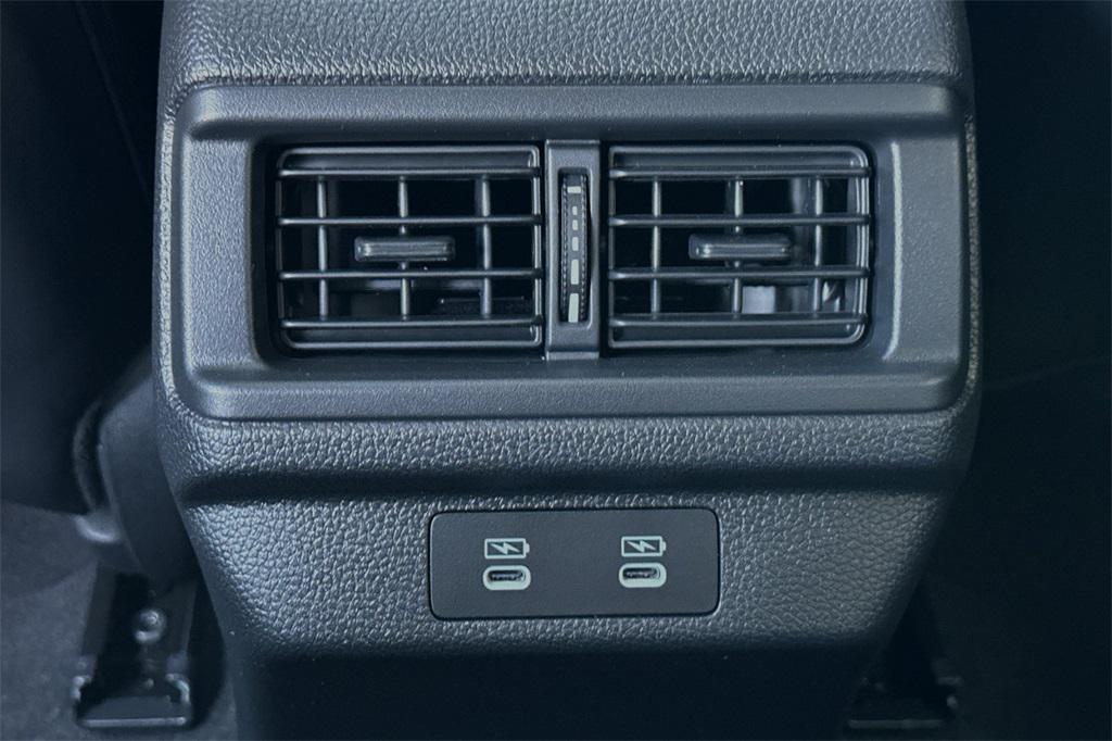 new 2025 Honda Accord Hybrid car, priced at $40,905