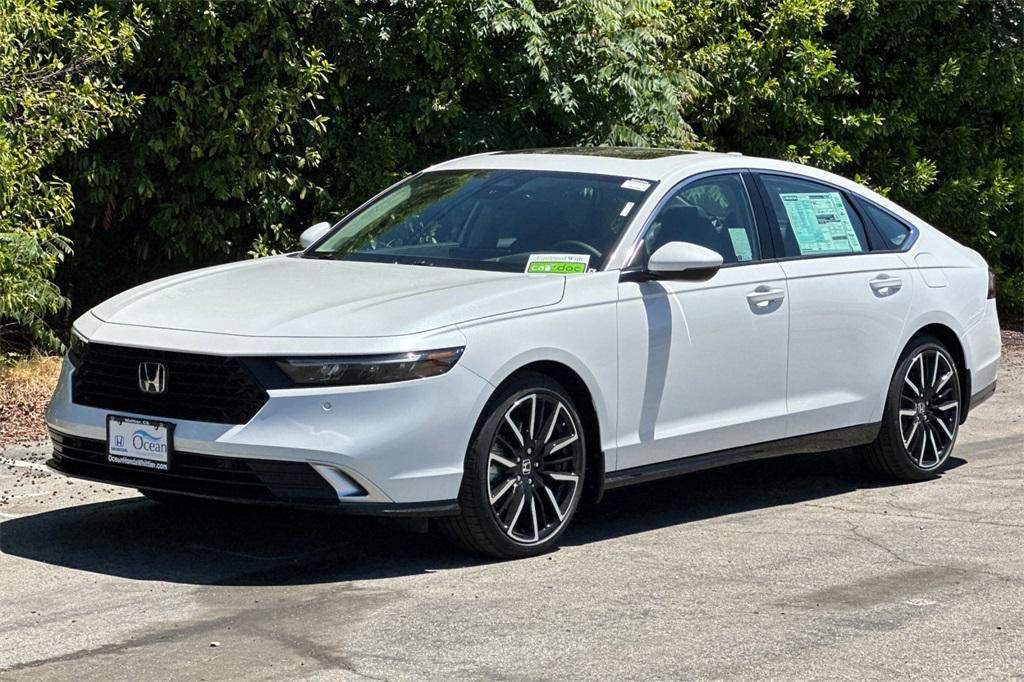 new 2025 Honda Accord Hybrid car, priced at $40,905