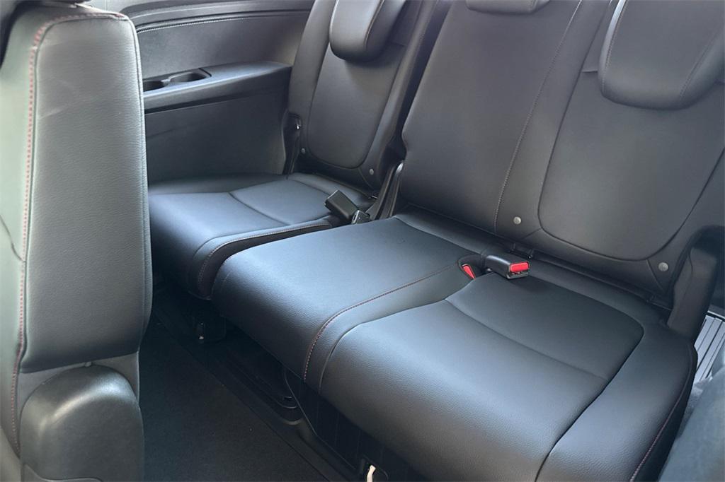 new 2026 Honda Odyssey car, priced at $45,845