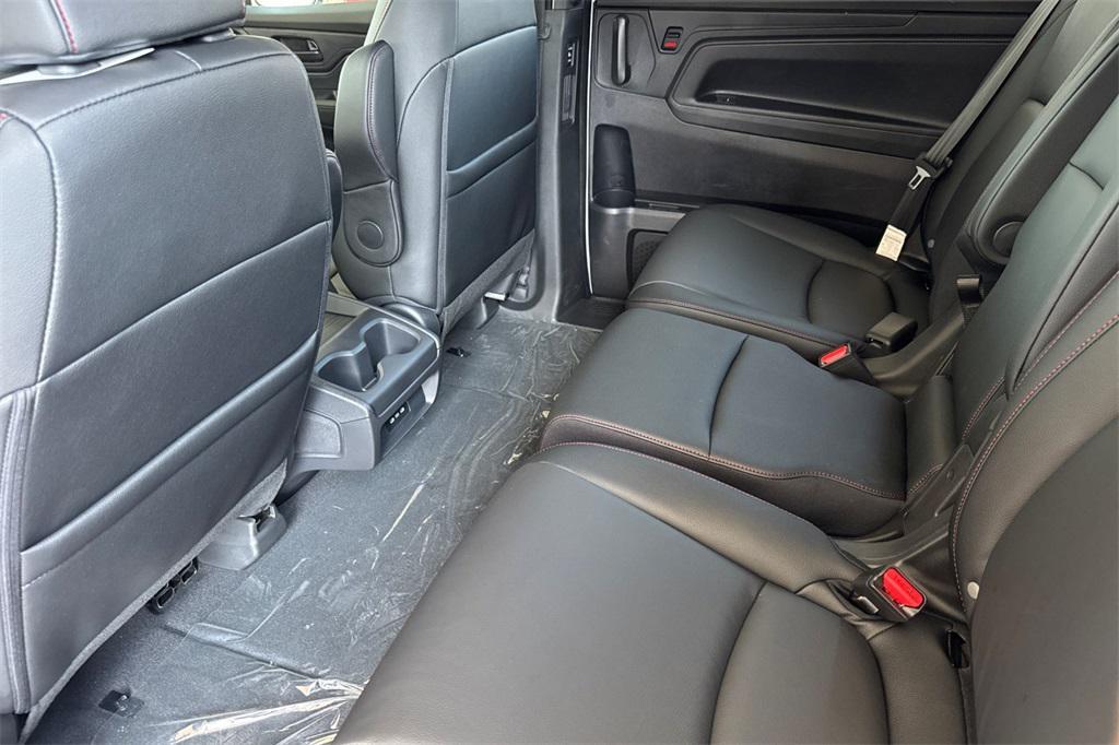 new 2026 Honda Odyssey car, priced at $45,845
