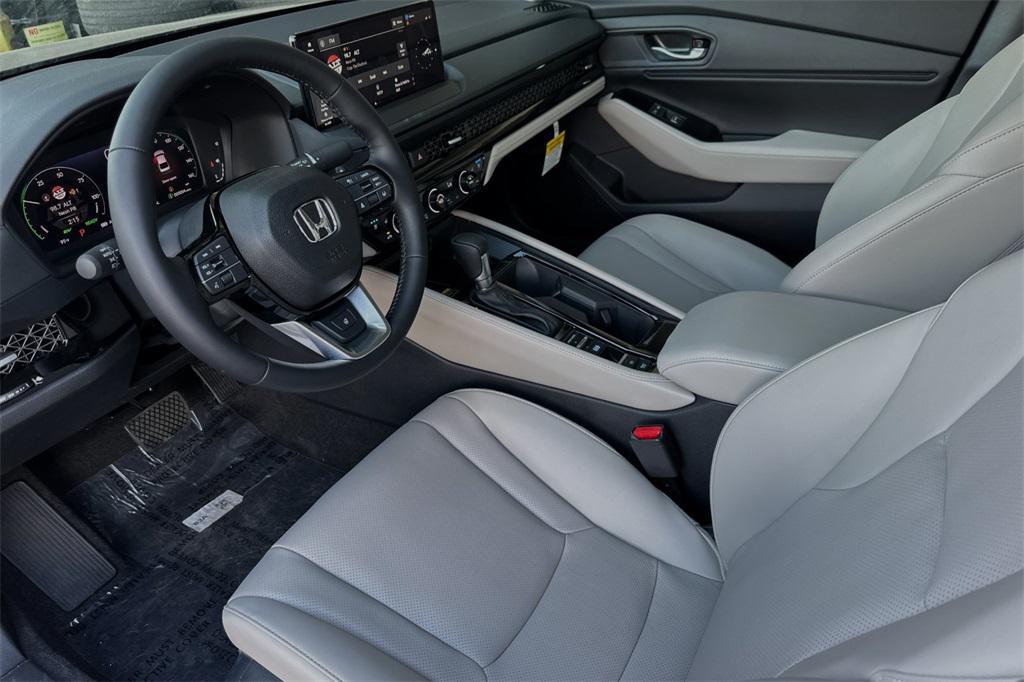 new 2025 Honda Accord Hybrid car, priced at $40,950