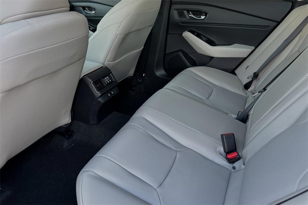 new 2025 Honda Accord Hybrid car, priced at $40,950