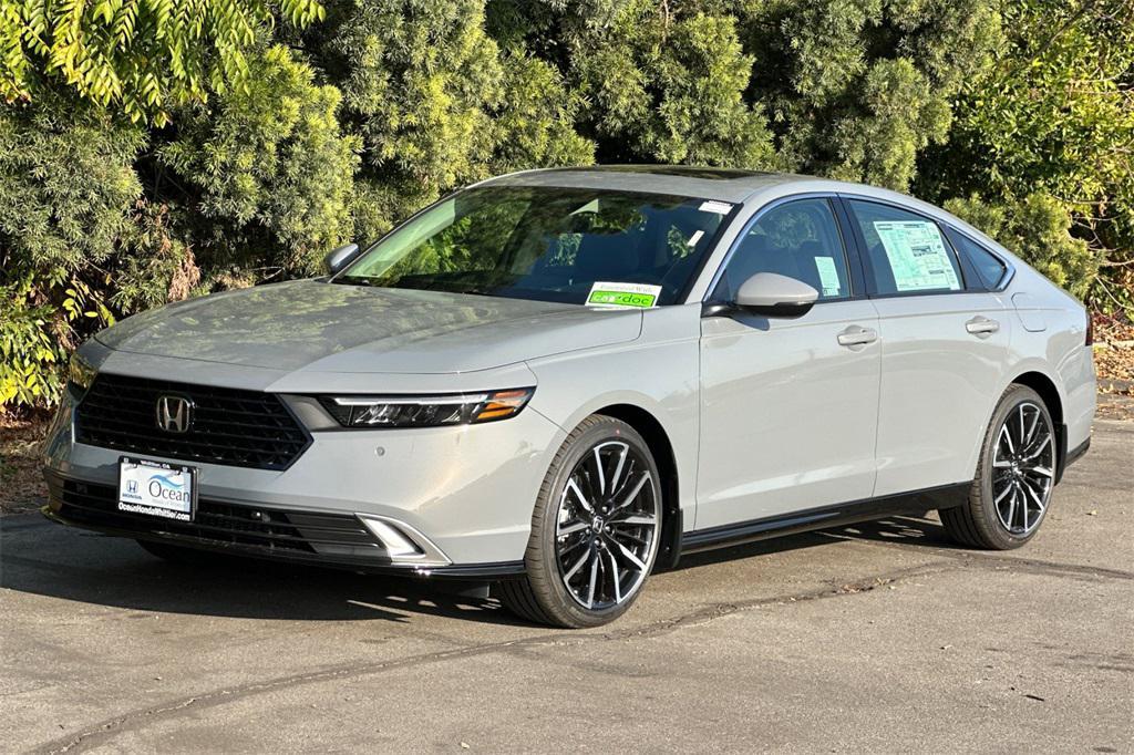 new 2025 Honda Accord Hybrid car, priced at $40,950