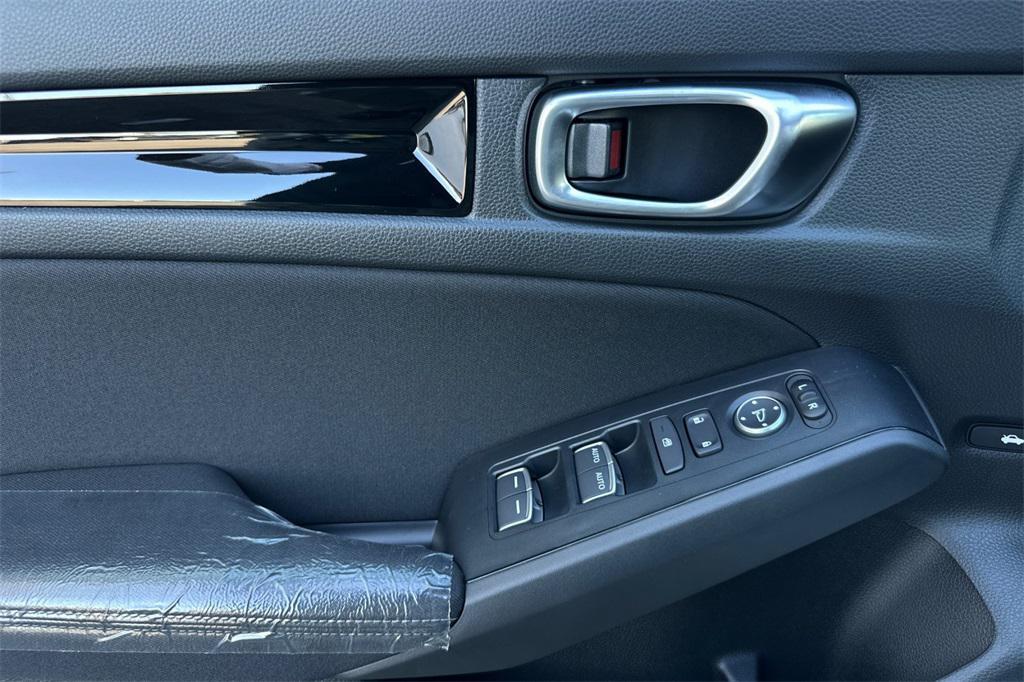 new 2026 Honda Civic Hybrid car, priced at $30,945