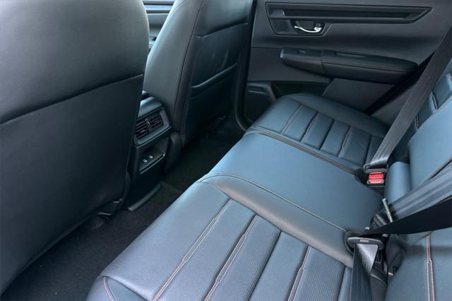 new 2026 Honda CR-V Hybrid car, priced at $40,120