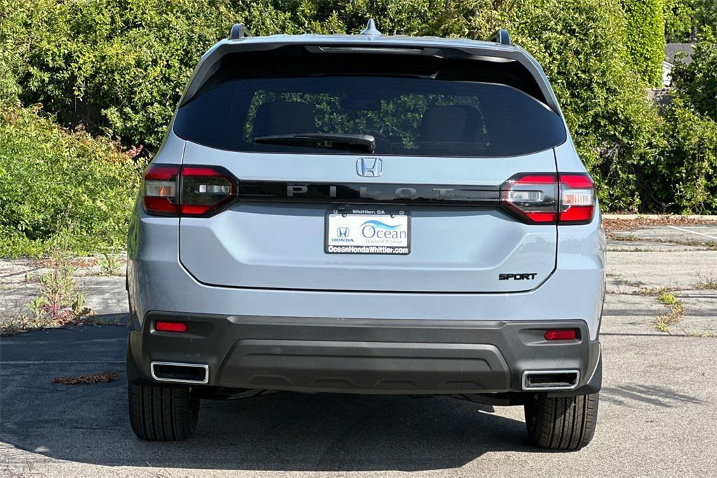 new 2025 Honda Pilot car, priced at $42,150