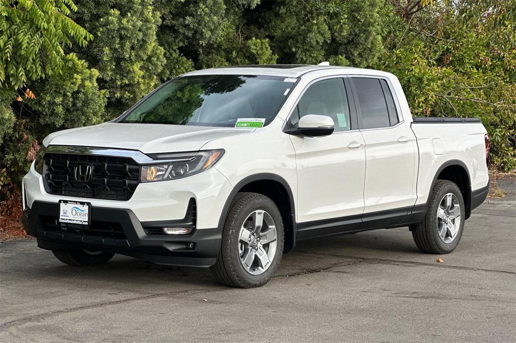 new 2025 Honda Ridgeline car, priced at $47,385