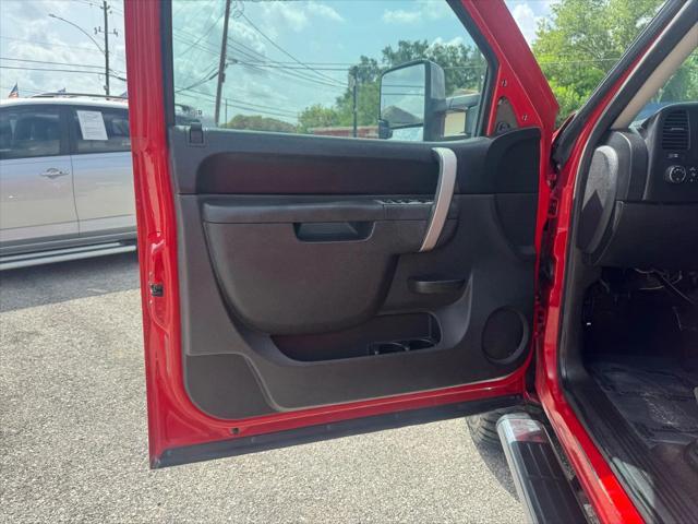 used 2011 Chevrolet Silverado 1500 car, priced at $15,995