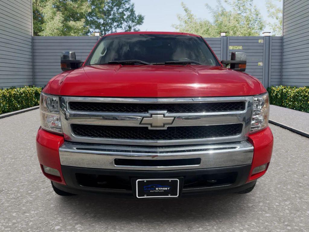 used 2011 Chevrolet Silverado 1500 car, priced at $15,995
