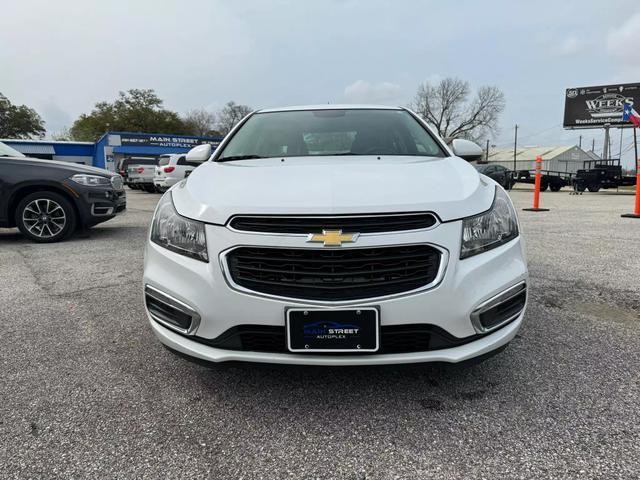 used 2015 Chevrolet Cruze car, priced at $9,400