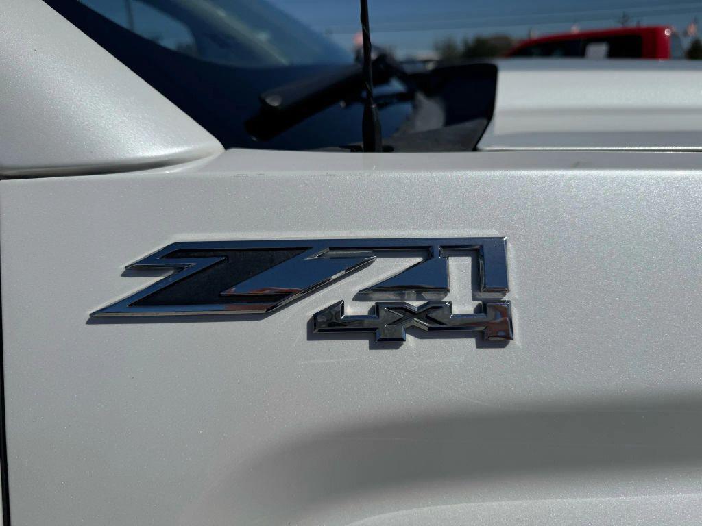 used 2018 GMC Sierra 1500 car, priced at $25,995