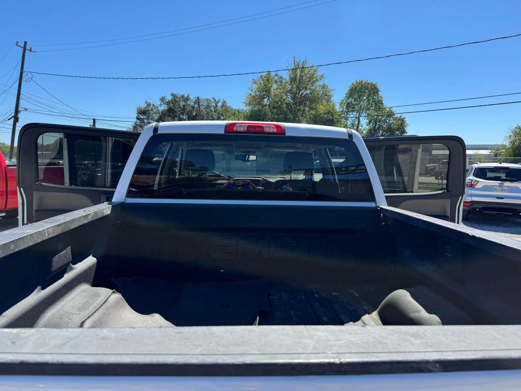 used 2018 GMC Sierra 1500 car, priced at $25,995