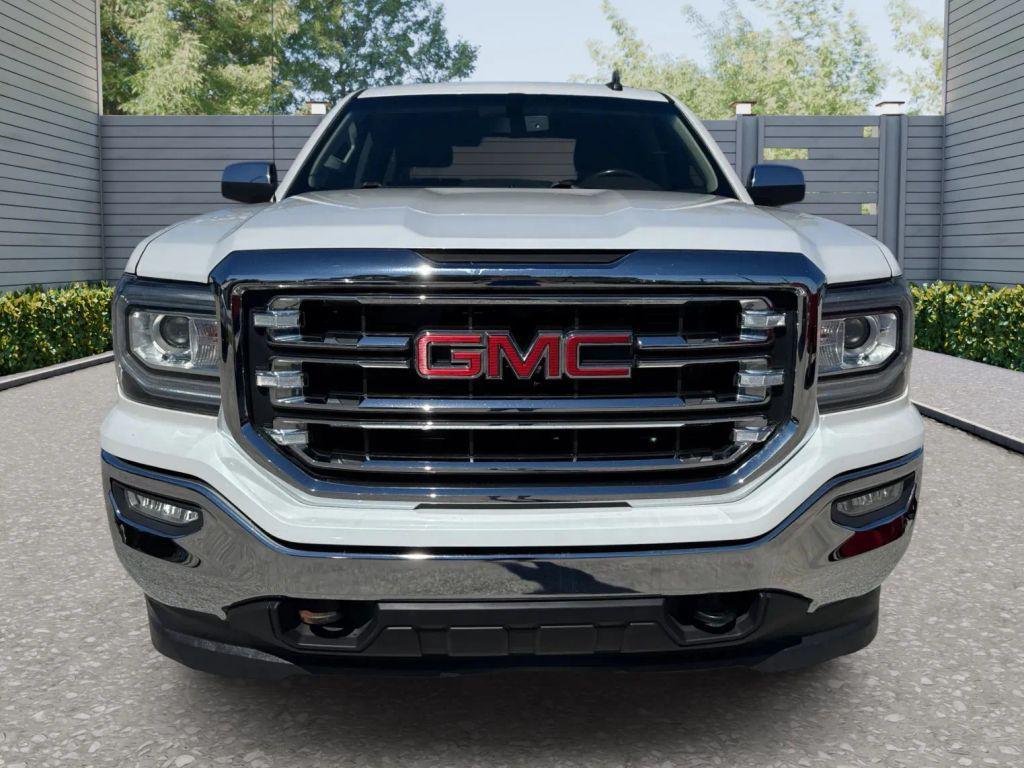 used 2018 GMC Sierra 1500 car, priced at $25,995