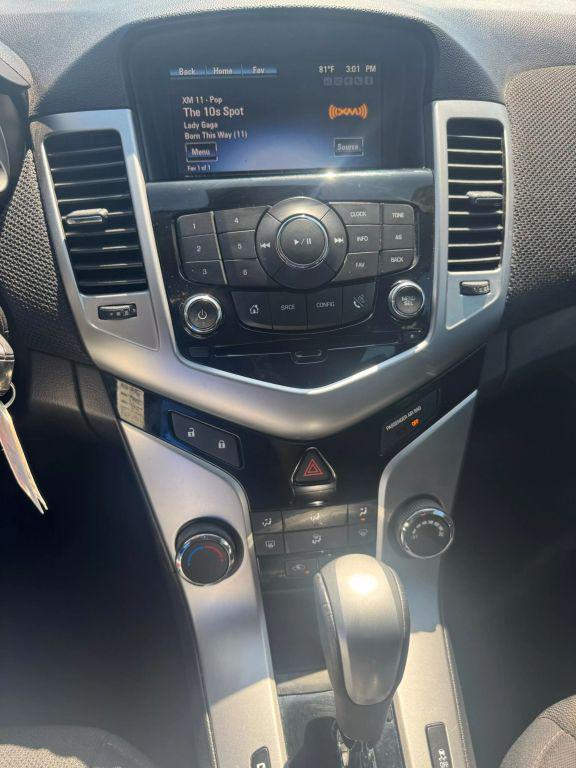 used 2014 Chevrolet Cruze car, priced at $7,995