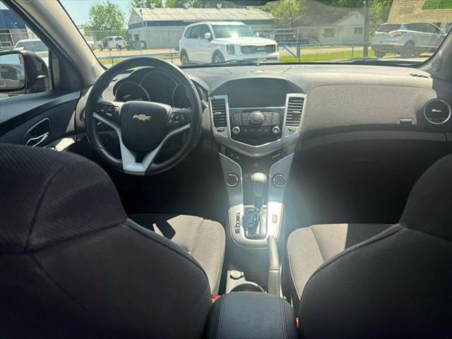 used 2014 Chevrolet Cruze car, priced at $7,995