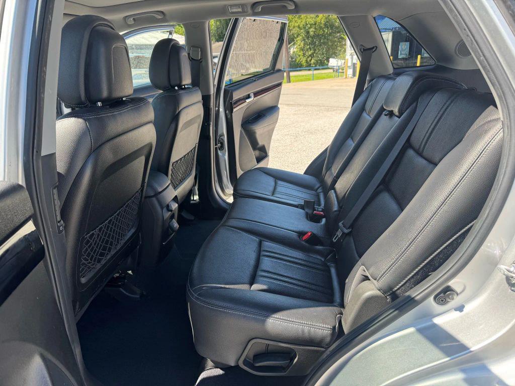 used 2014 Kia Sorento car, priced at $9,995