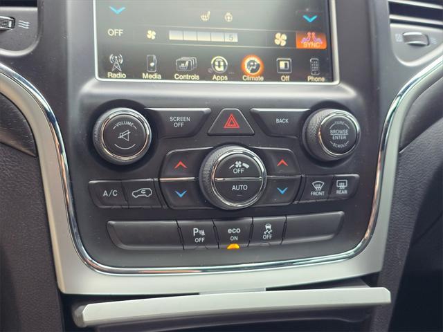 used 2015 Jeep Grand Cherokee car, priced at $11,320