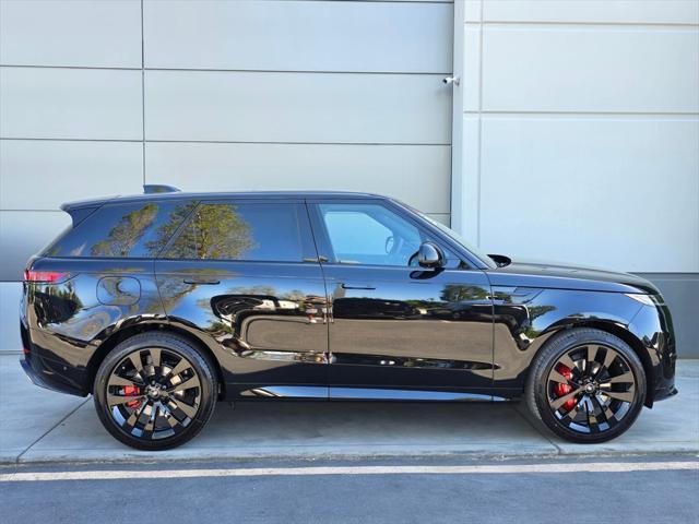 new 2025 Land Rover Range Rover Sport car, priced at $105,610