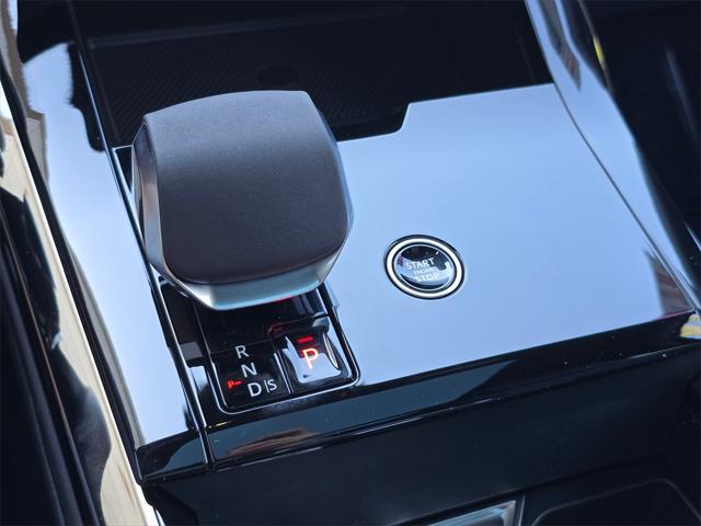 new 2025 Land Rover Range Rover Sport car, priced at $105,610