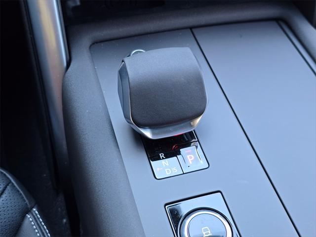 new 2025 Land Rover Discovery car, priced at $74,703