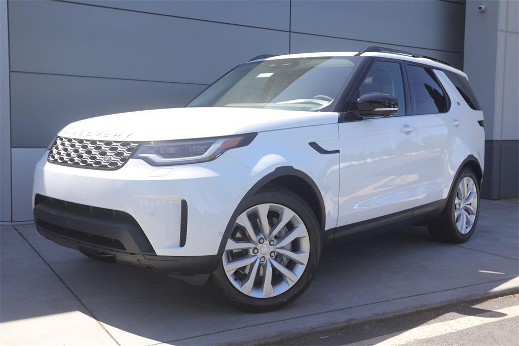 new 2024 Land Rover Discovery car, priced at $65,858