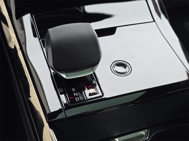 new 2025 Land Rover Range Rover Sport car, priced at $108,405