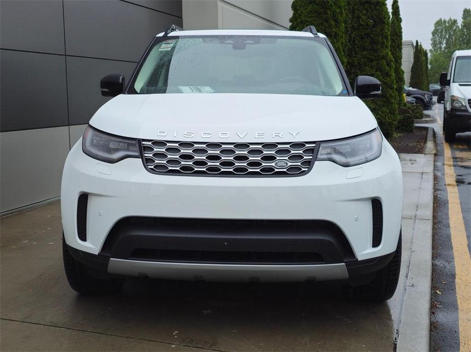 new 2024 Land Rover Discovery car, priced at $69,758