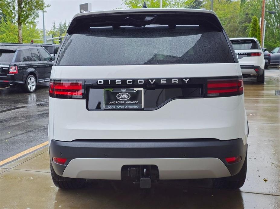 new 2024 Land Rover Discovery car, priced at $69,758