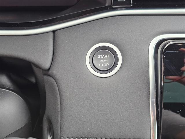 used 2022 Land Rover Range Rover Evoque car, priced at $31,440