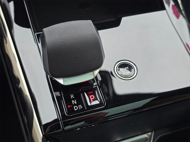 new 2025 Land Rover Range Rover Sport car, priced at $91,510