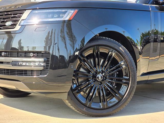 new 2025 Land Rover Range Rover car, priced at $153,530