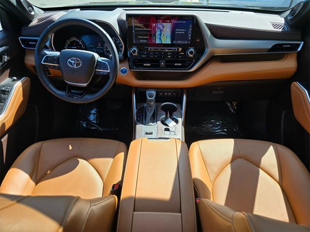 used 2021 Toyota Highlander Hybrid car, priced at $48,520