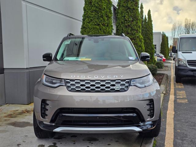 new 2025 Land Rover Discovery car, priced at $86,878