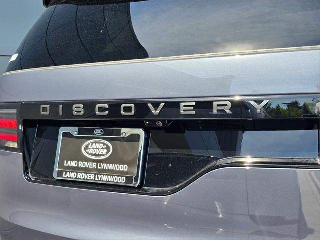 new 2025 Land Rover Discovery car, priced at $72,418
