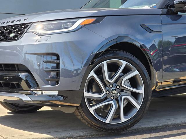 new 2025 Land Rover Discovery car, priced at $72,418