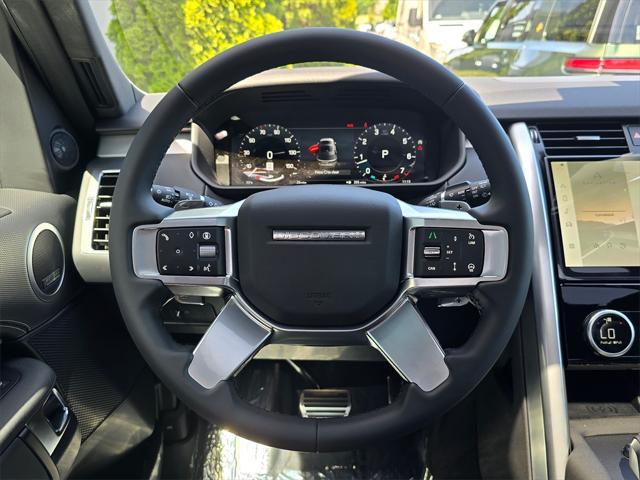 new 2025 Land Rover Discovery car, priced at $72,418