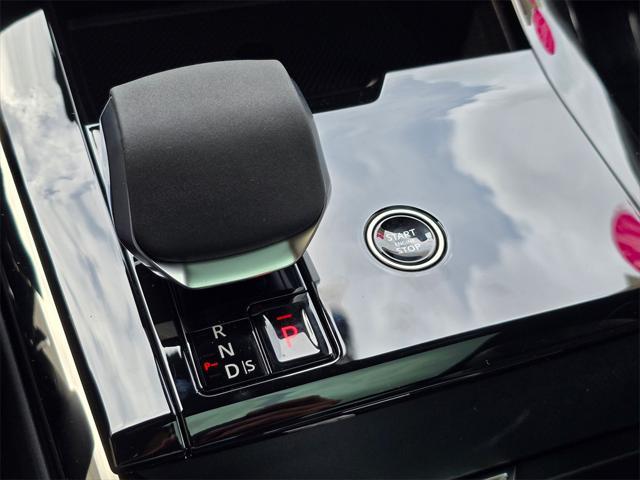 new 2025 Land Rover Range Rover Sport car, priced at $93,370