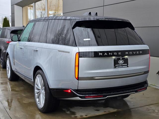 new 2025 Land Rover Range Rover car, priced at $118,040